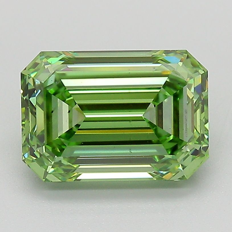 2.58 ct Emerald diamond
