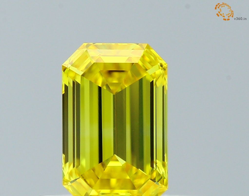 0.47 ct lab-grown Emerald Diamond
