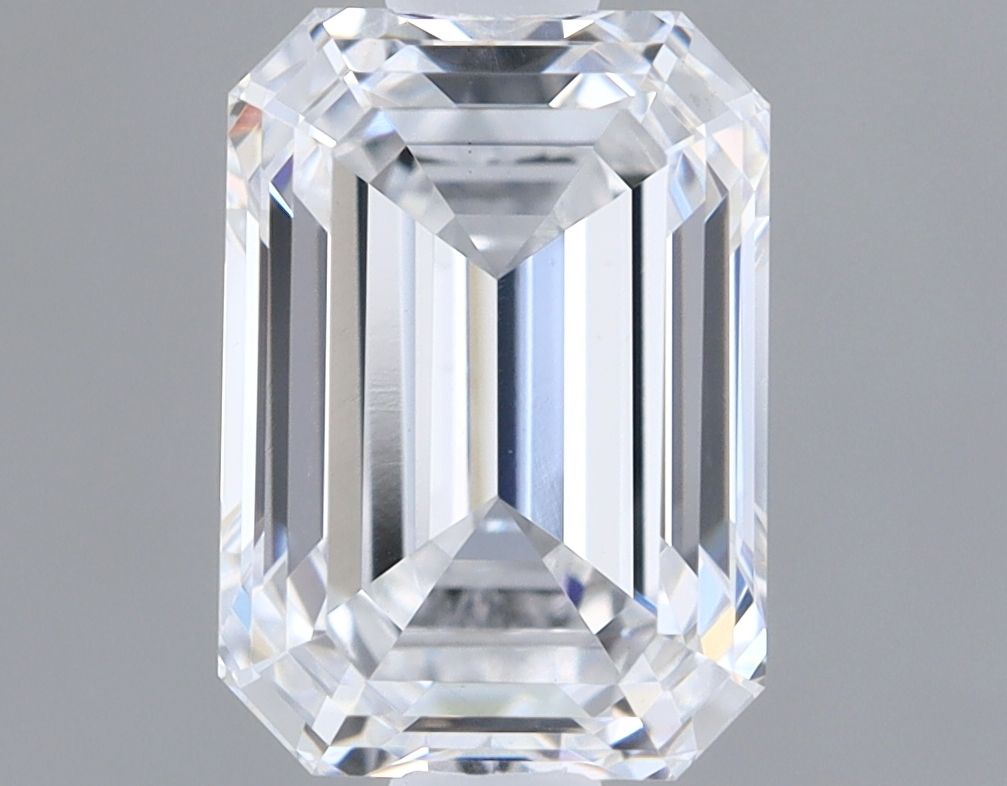 1.00 ct. emerald Lab Grown Diamond front image