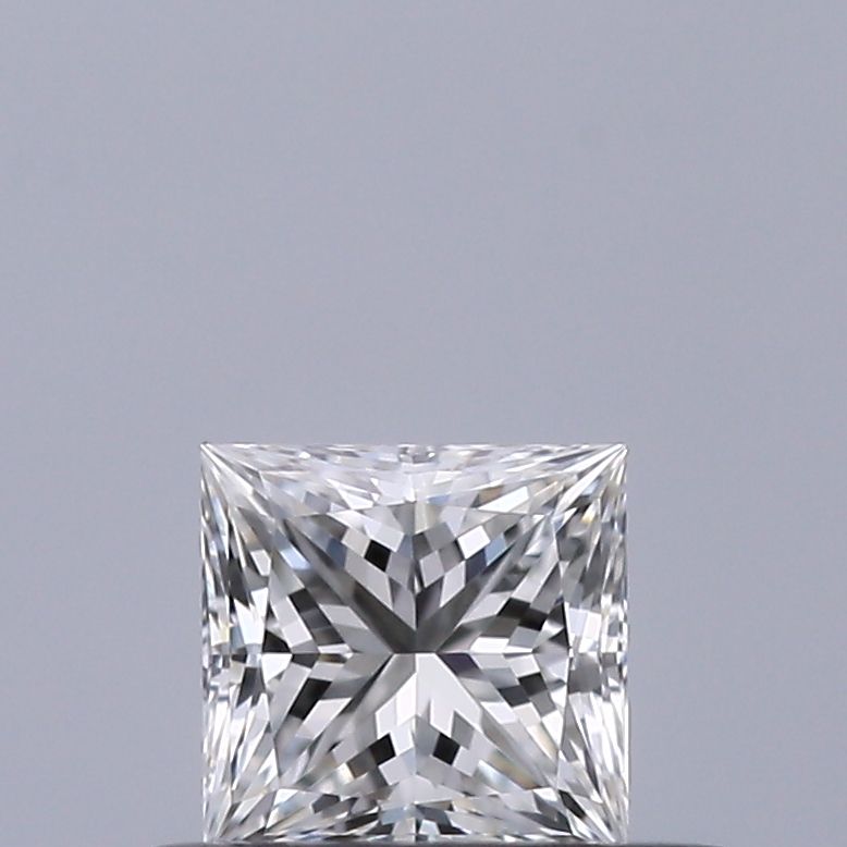 0.32 ct Princess diamond