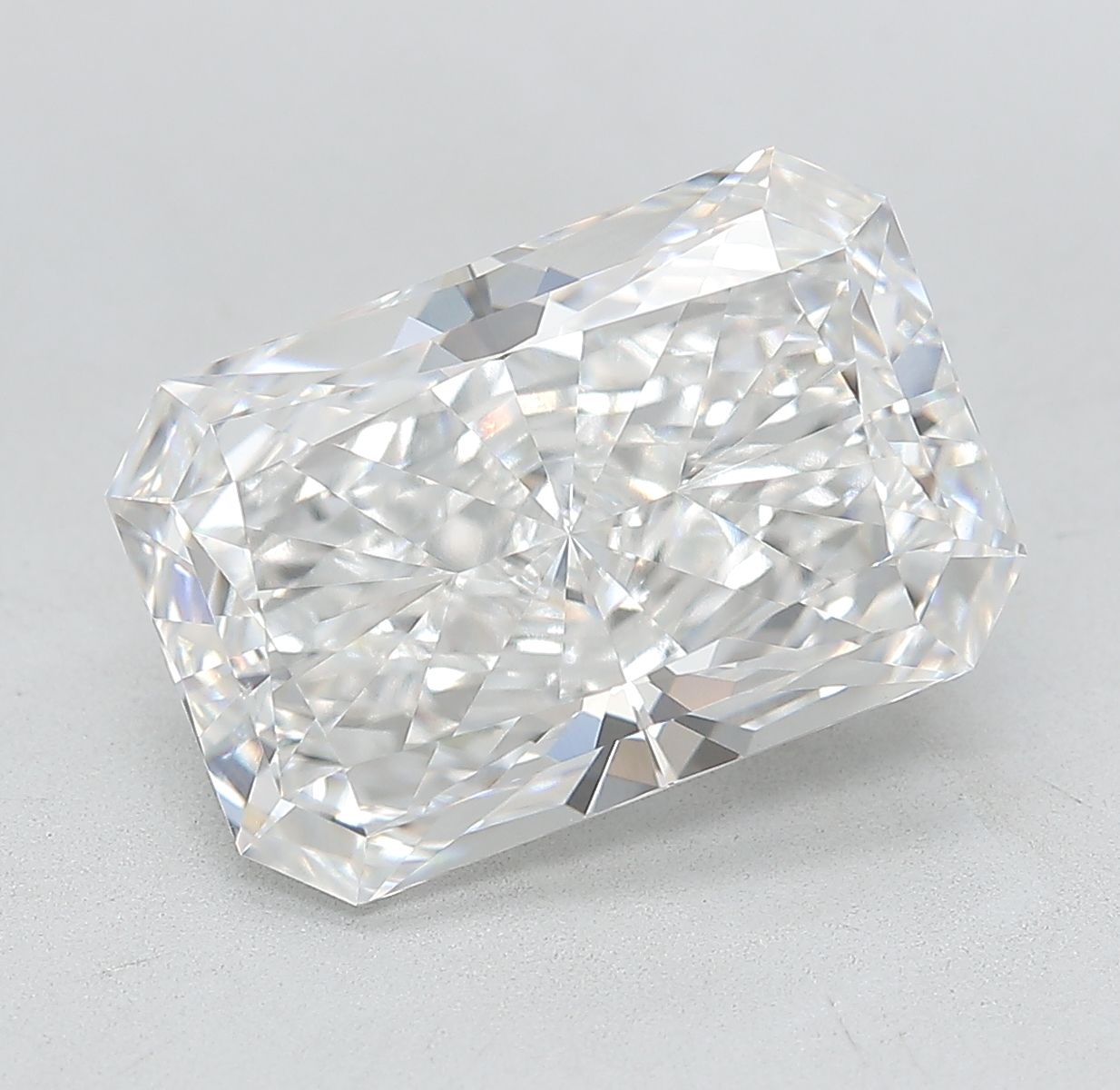5.10 ct. radiant Lab Grown Diamond front image
