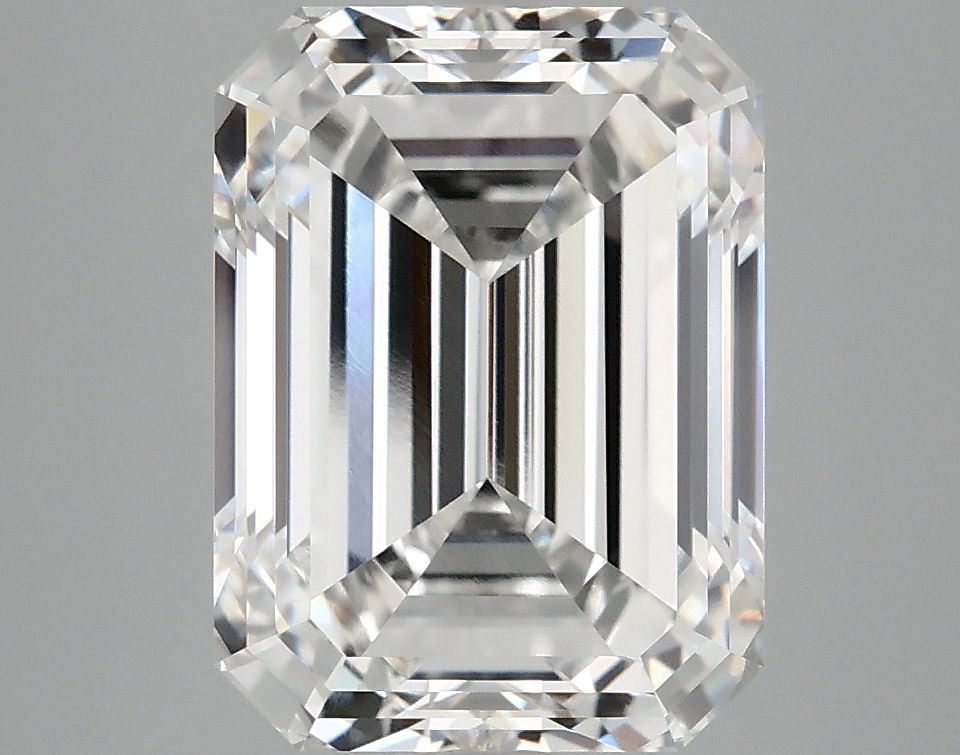 4.92 ct. emerald Lab Grown Diamond front image