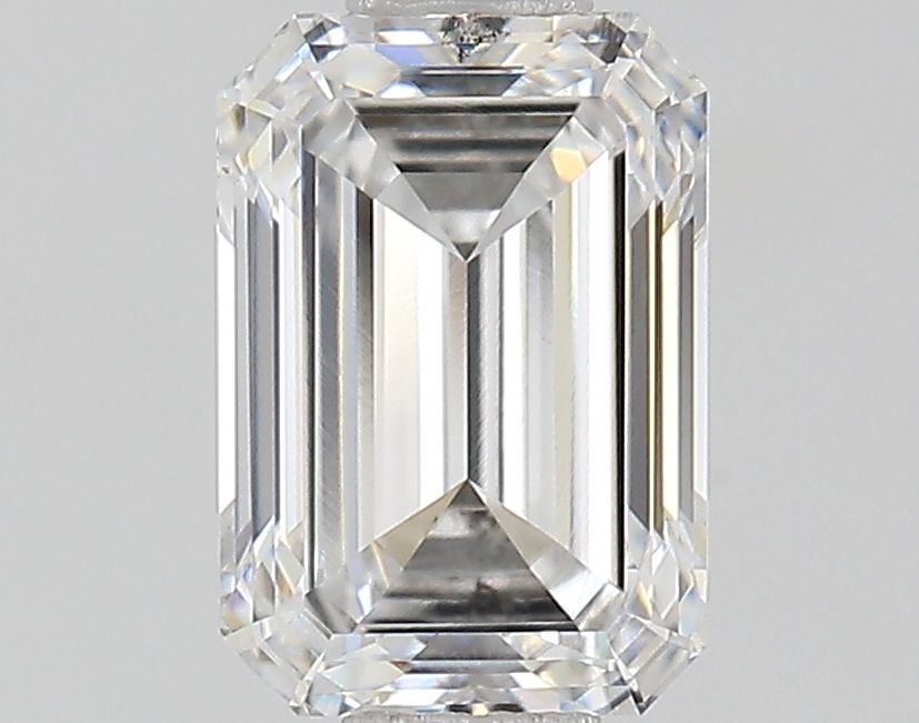 0.96 ct. emerald Lab Grown Diamond front image