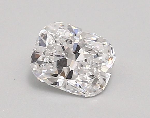 0.7 ct lab-grown Cushion modified Diamond