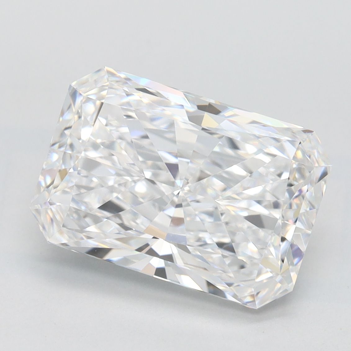 3.09 ct. radiant Lab Grown Diamond front image
