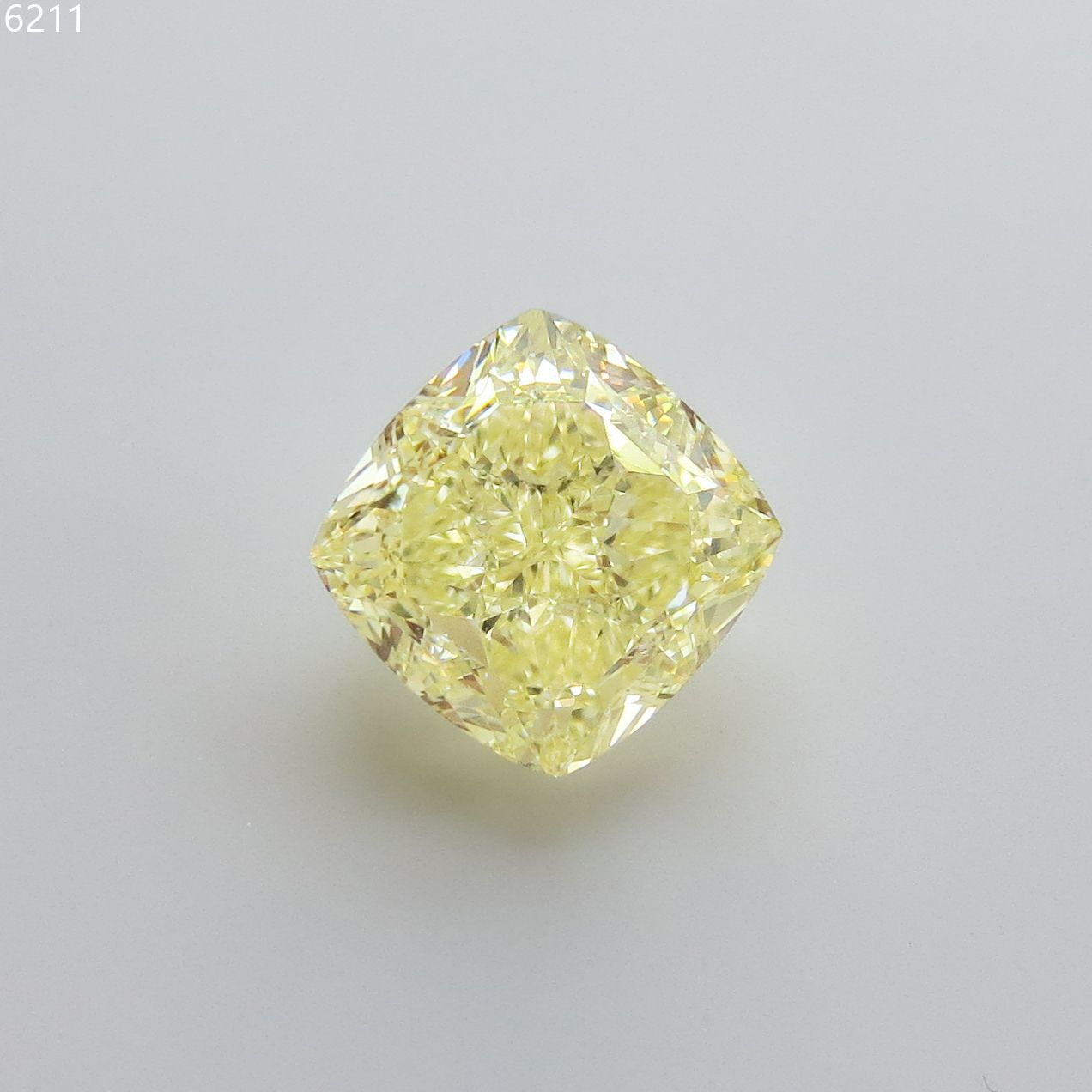 5.01ct Cushion diamond