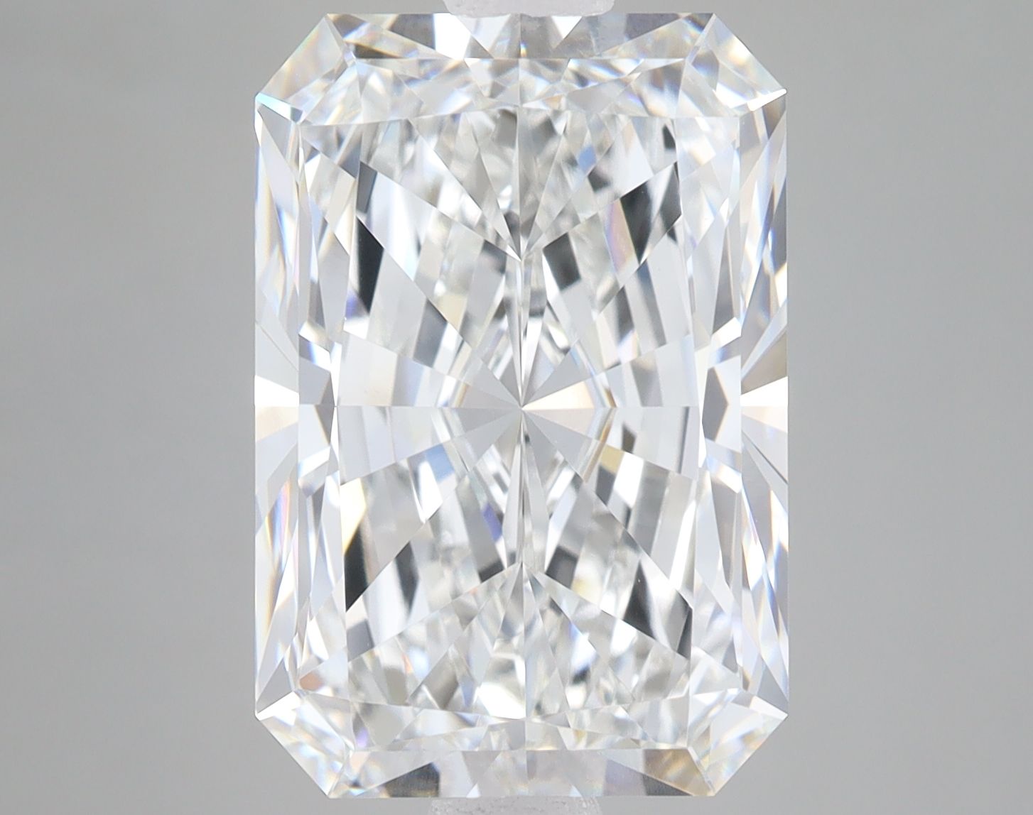 8.50 ct. radiant Lab Grown Diamond front image