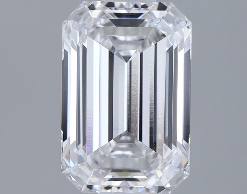 0.93 ct. emerald Lab Grown Diamond front image