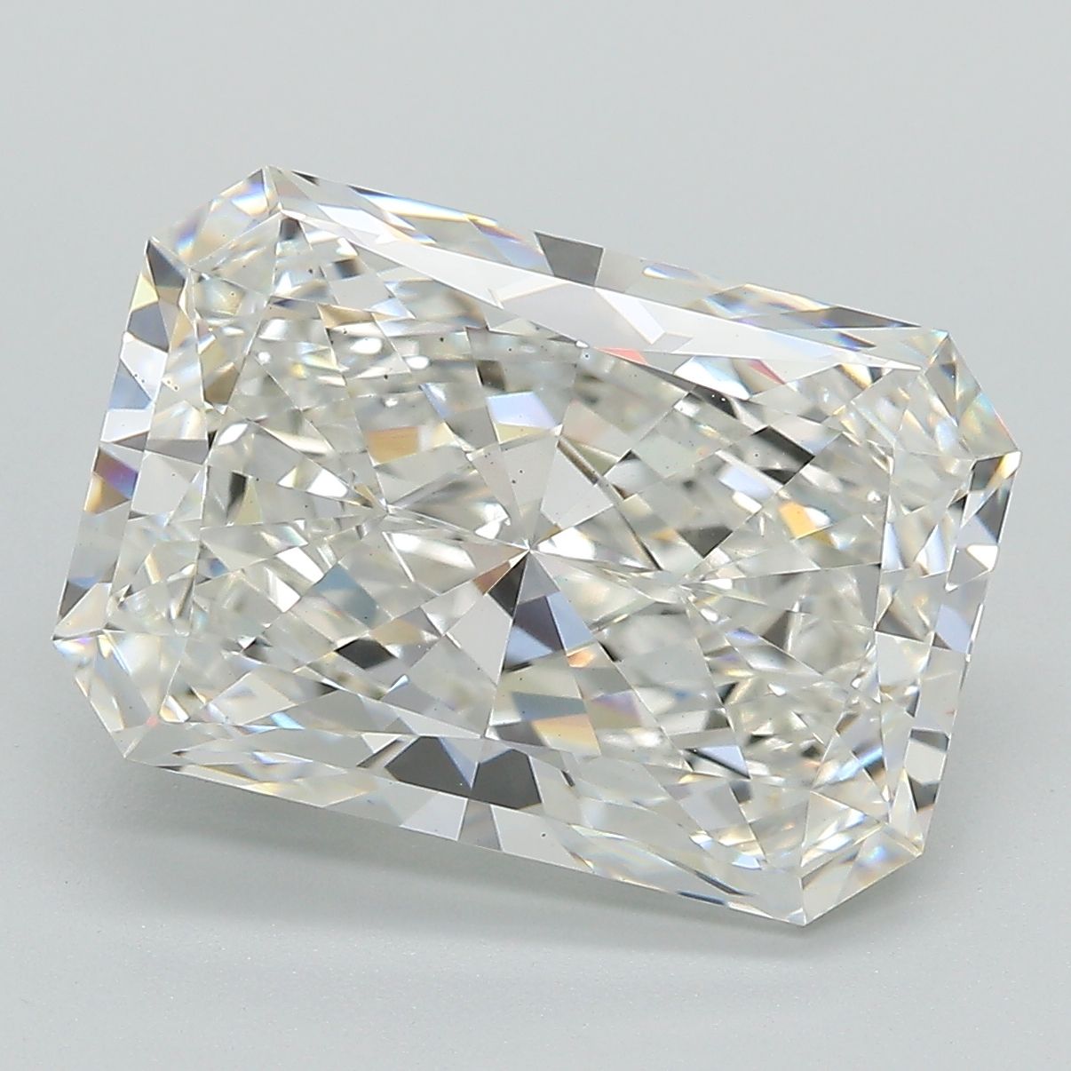 7.37 ct. radiant Lab Grown Diamond front image
