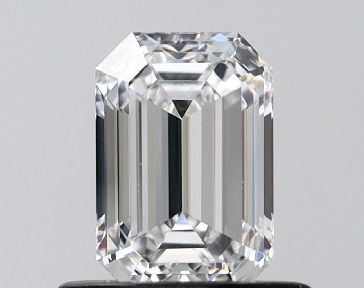 0.70 ct. emerald Lab Grown Diamond front image