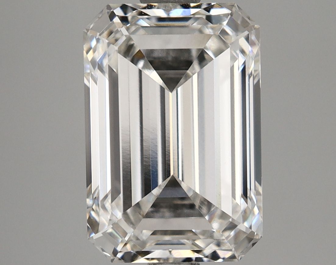 3.12 ct. emerald Lab Grown Diamond front image