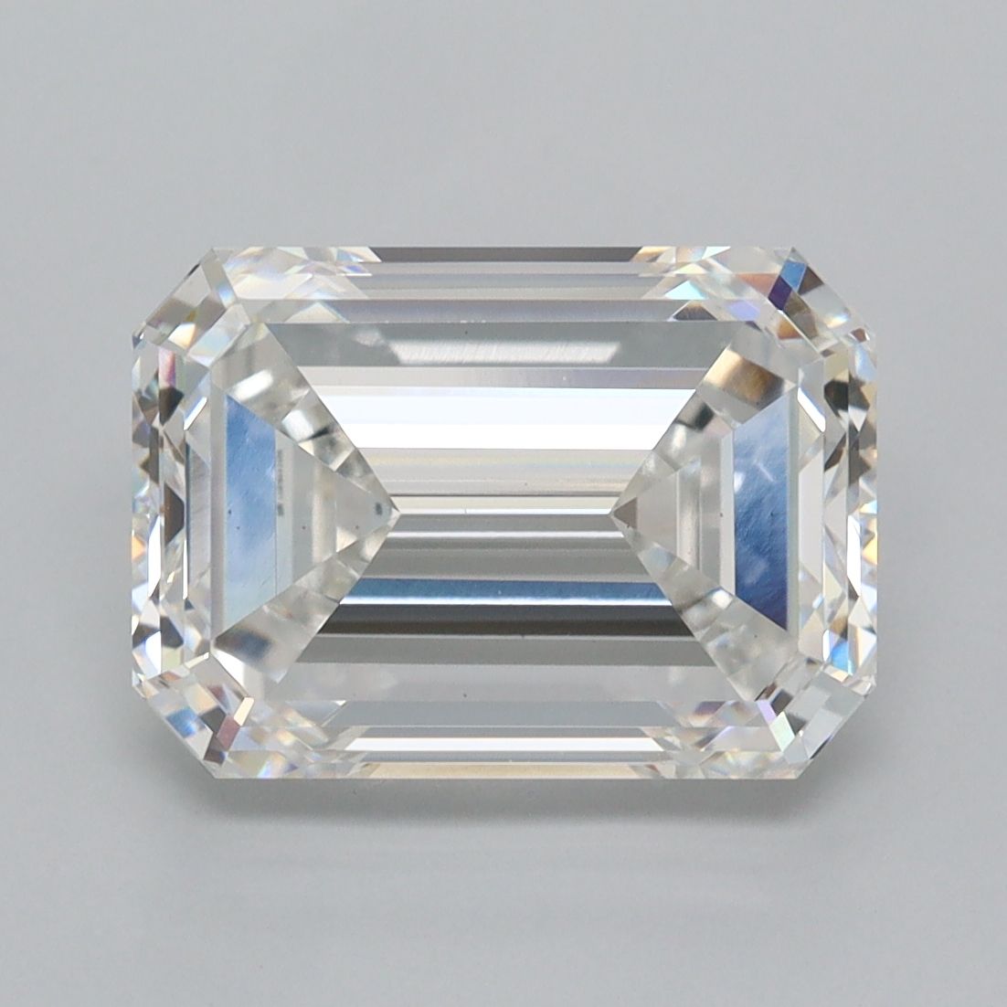 5.00 ct. emerald Lab Grown Diamond front image