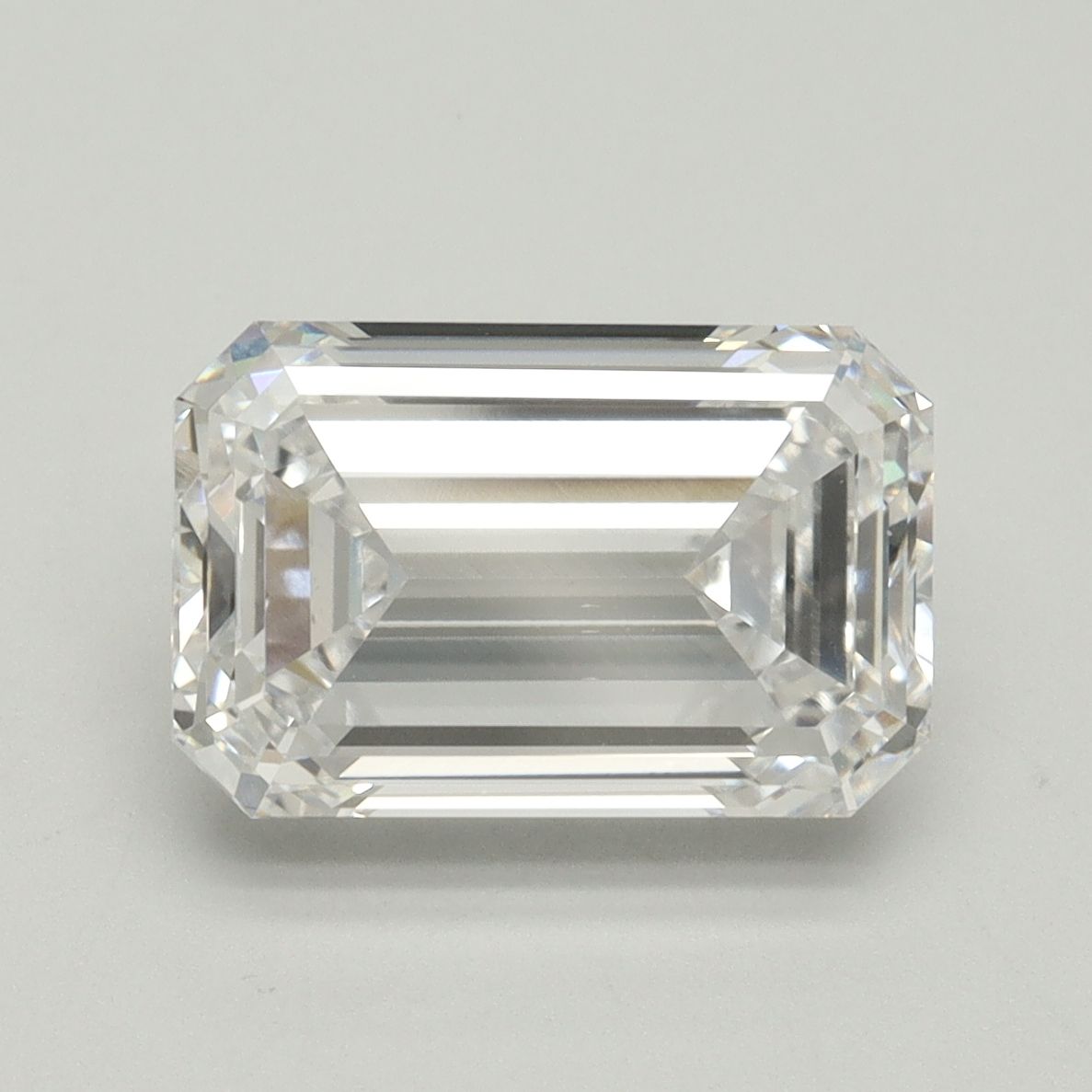 4.21 ct. emerald Lab Grown Diamond front image