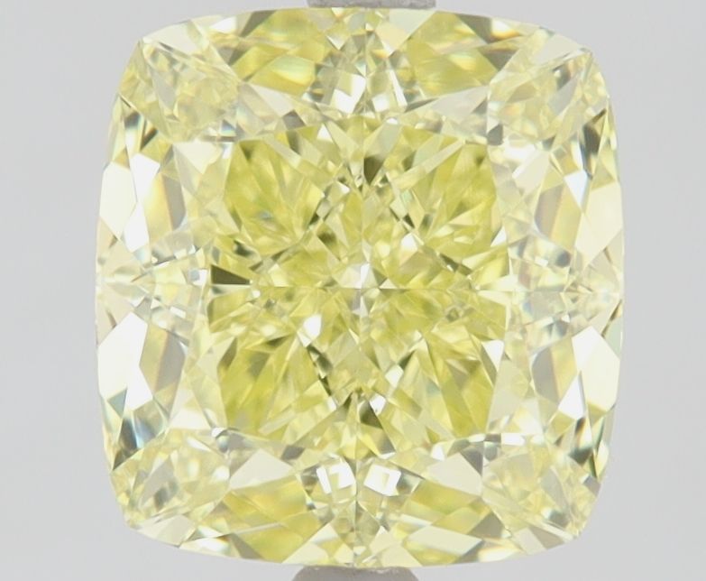 1.72 ct Cushion Brilliant diamond