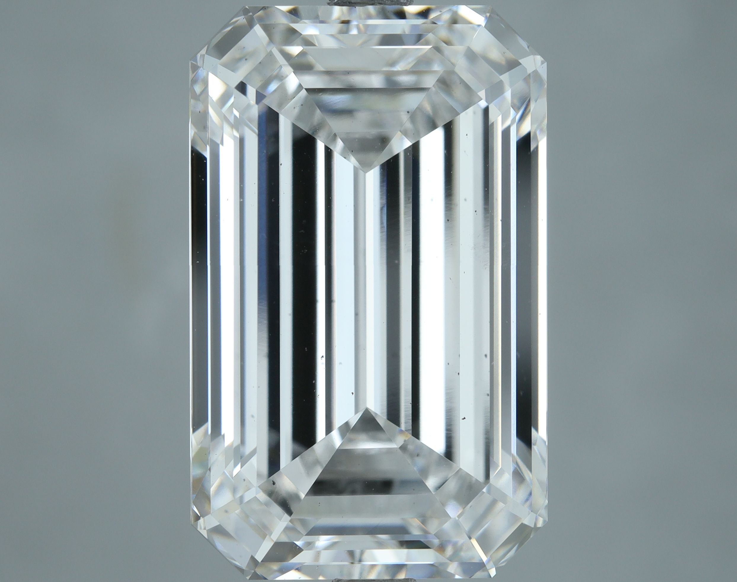 10.22 ct. emerald Lab Grown Diamond front image