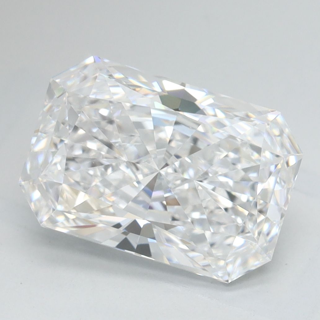 2.52 ct. radiant Lab Grown Diamond front image