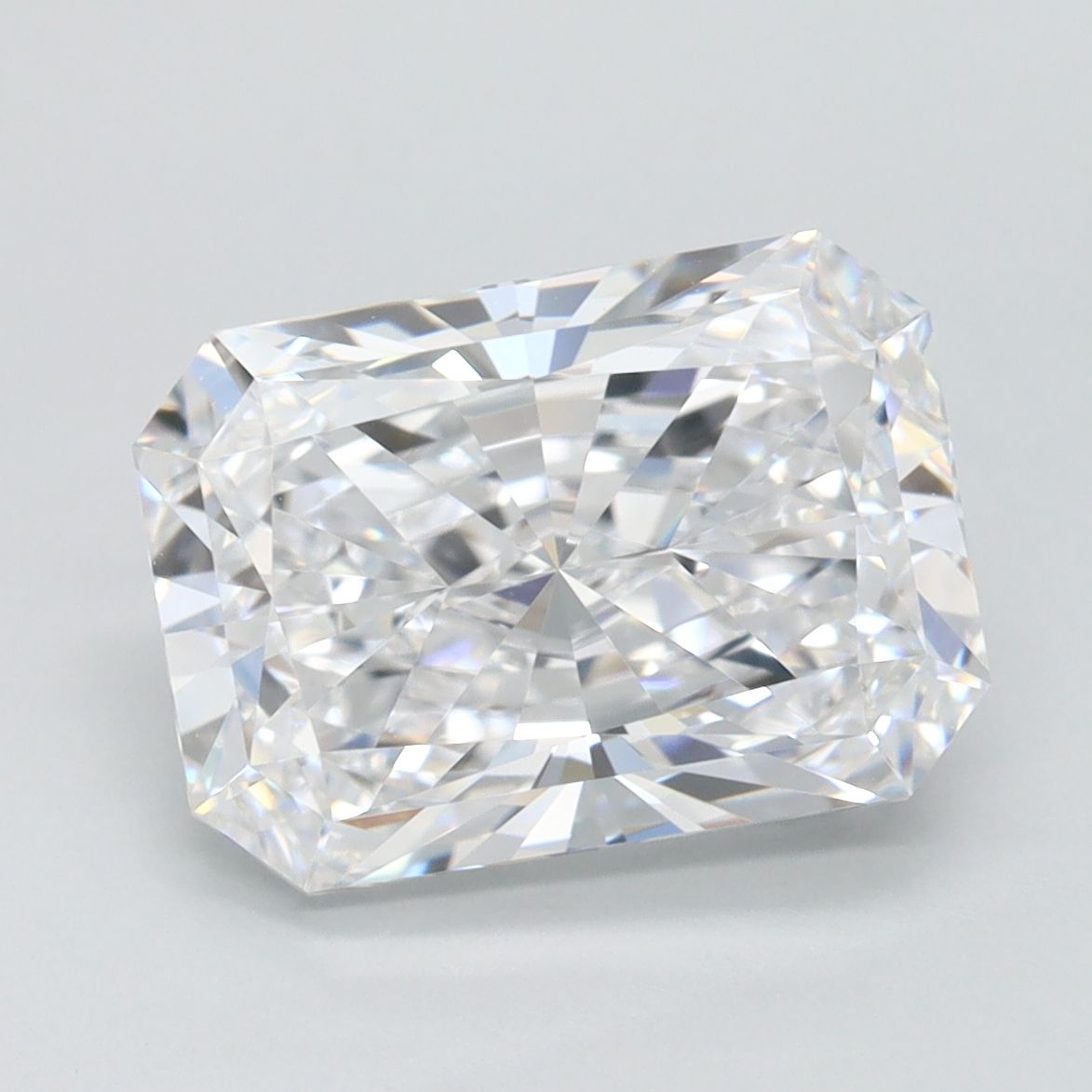 3.10 ct. radiant Lab Grown Diamond front image