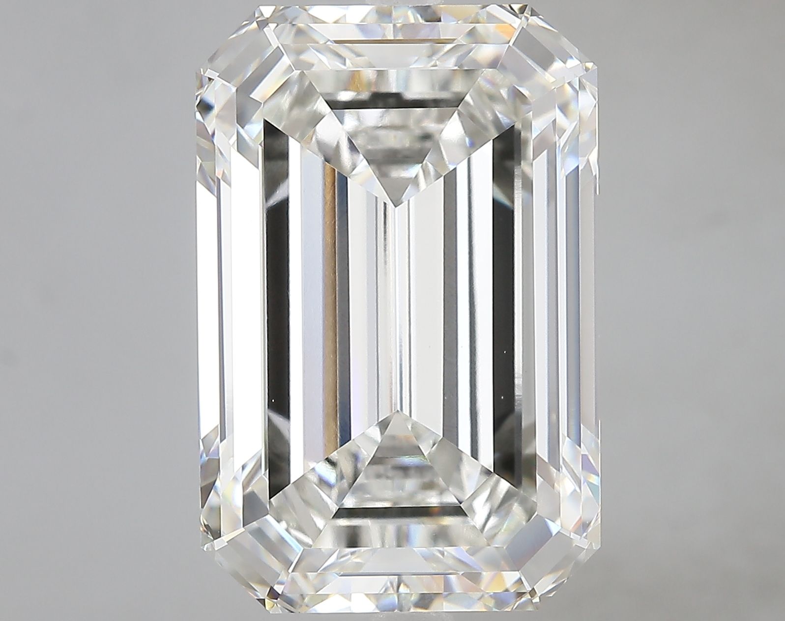 15.71 ct. emerald Lab Grown Diamond front image