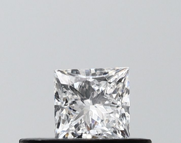 Diamant Princesse 0.33 ct - Couleur D - Pureté VVS2