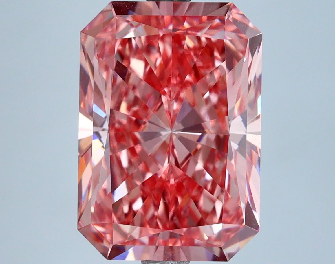 5.05 ct. radiant Lab Grown Diamond front image