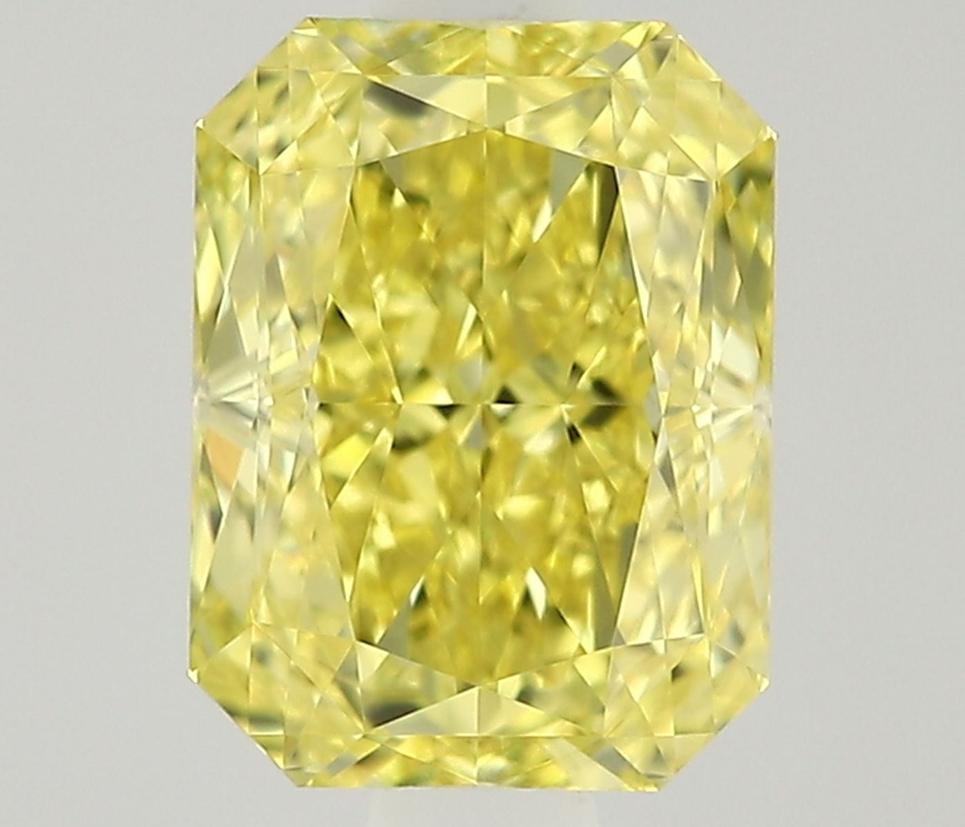 0.77 ct Radiant diamond