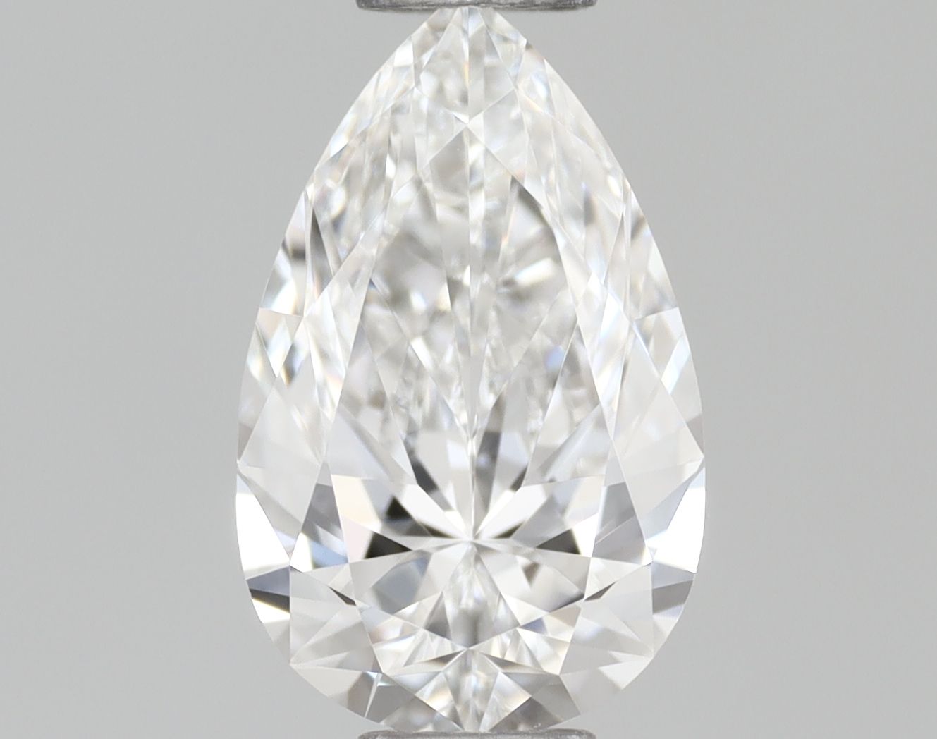 0.45 ct Pear diamond