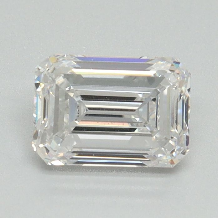 1.07 ct. emerald Lab Grown Diamond front image