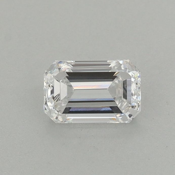 0.44 ct lab-grown Emerald Diamond
