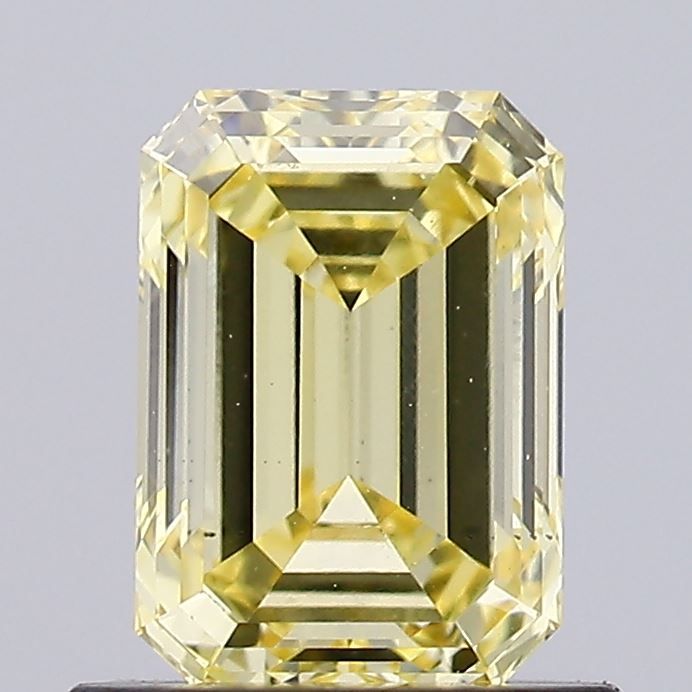 0.90 ct Emerald diamond