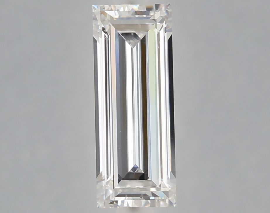 1.05 ct lab-grown Baguette Diamond