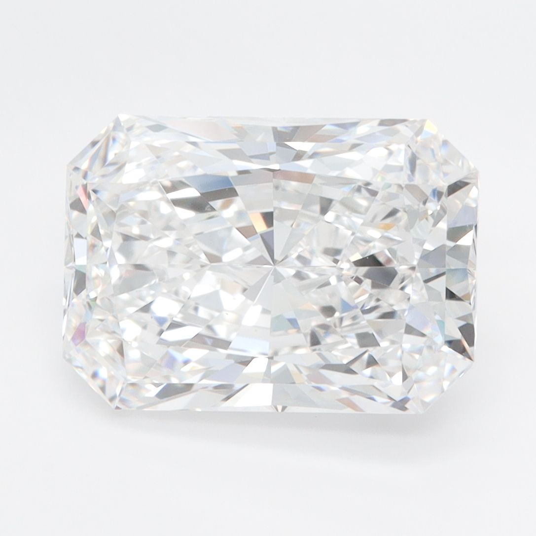 4.31 ct. radiant Lab Grown Diamond front image
