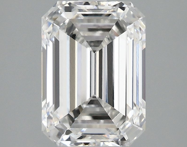 2.53 ct. emerald Lab Grown Diamond front image