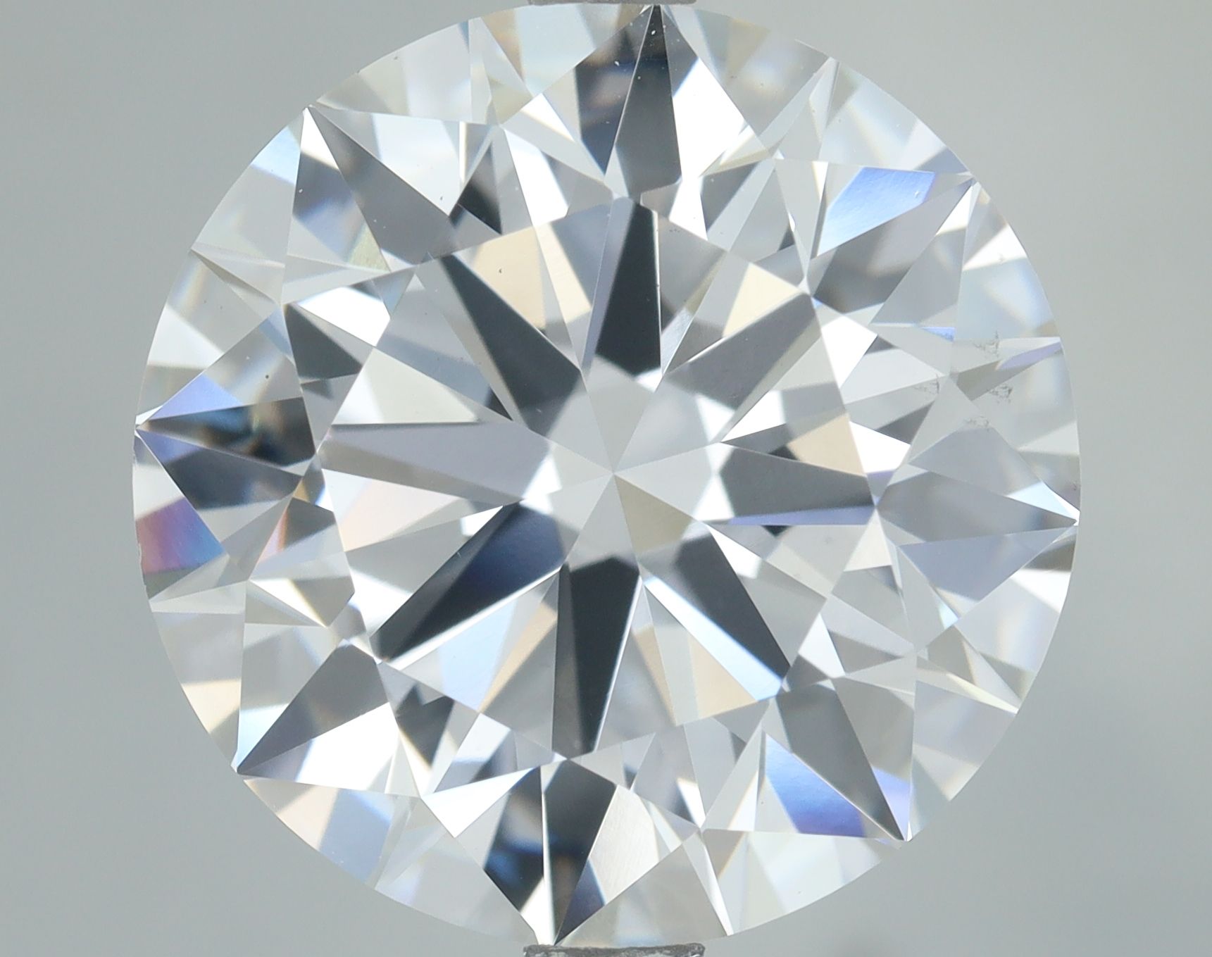 5.64 ct. round Lab Grown Diamond front image