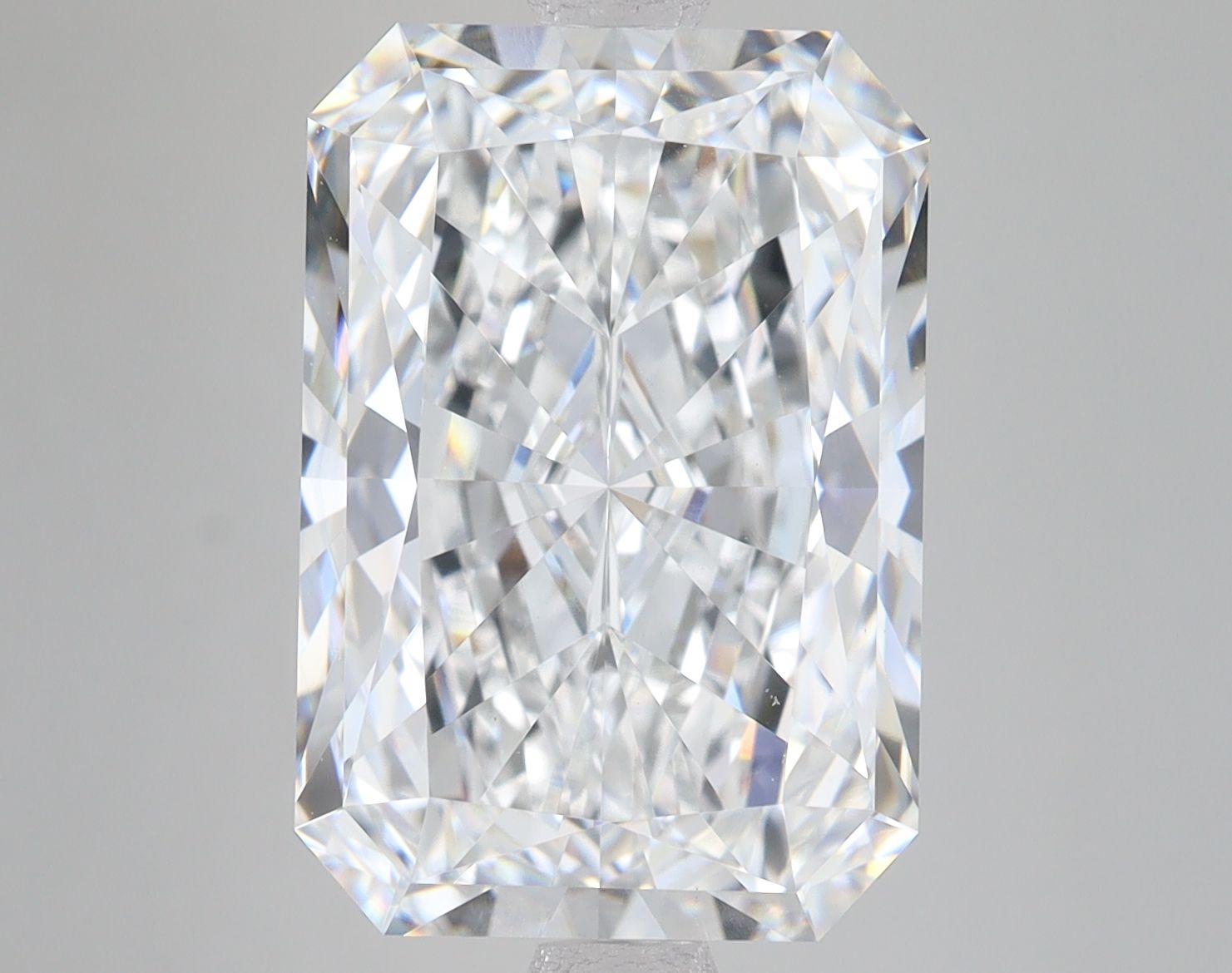 9.40 ct. radiant Lab Grown Diamond front image