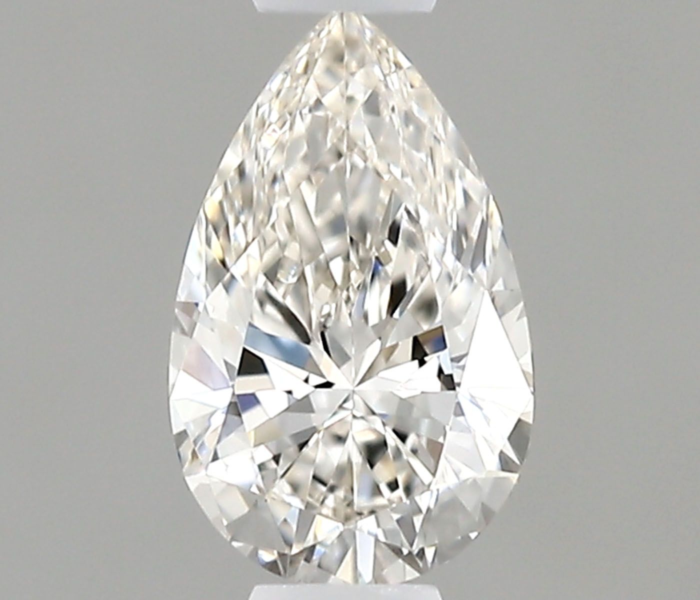 0.40 ct Pear diamond