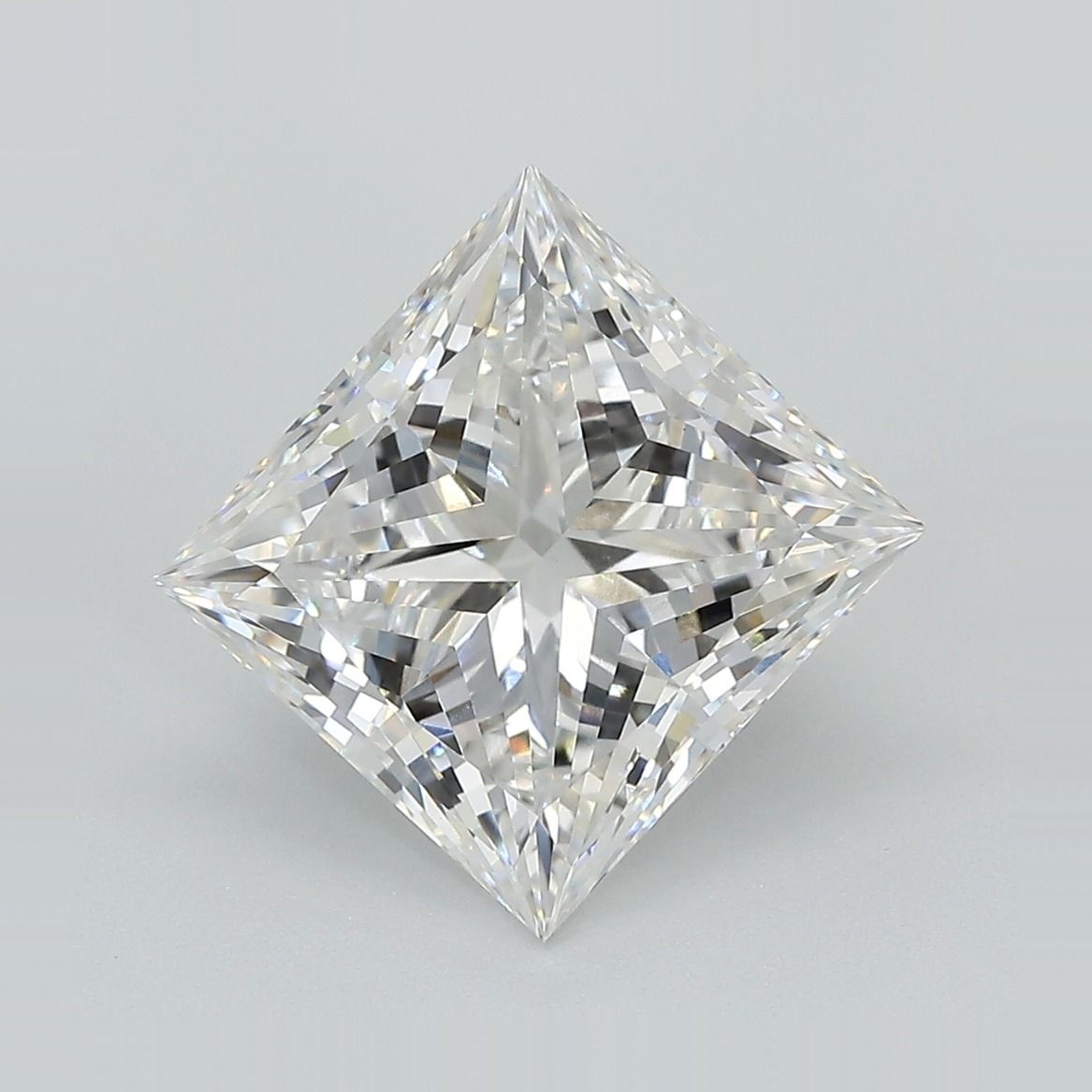 1.05 ct. princess Lab Grown Diamond front image