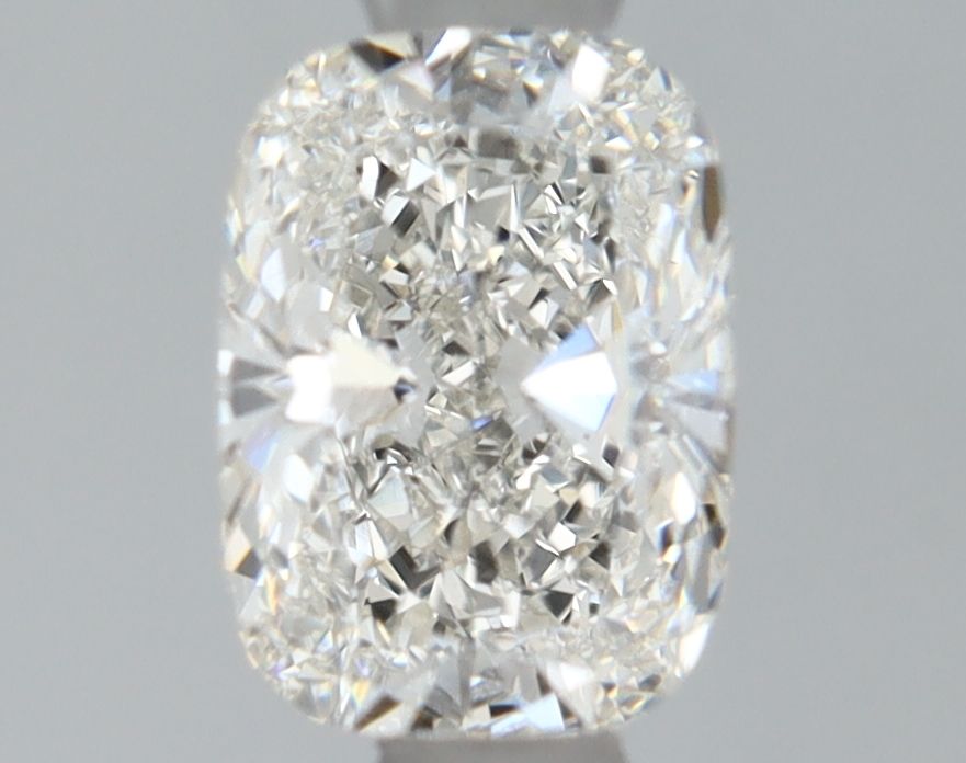 0.84 ct Cushion Brilliant diamond