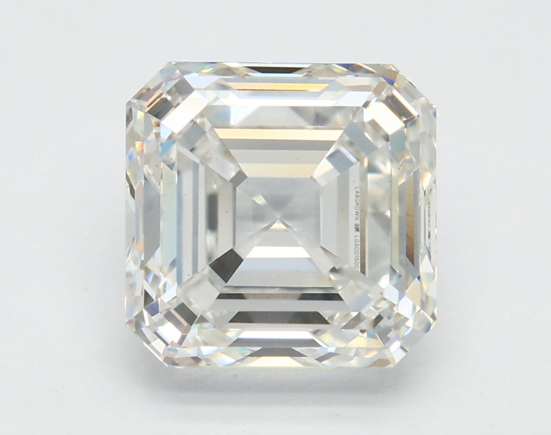 3.04 ct Square Emerald diamond