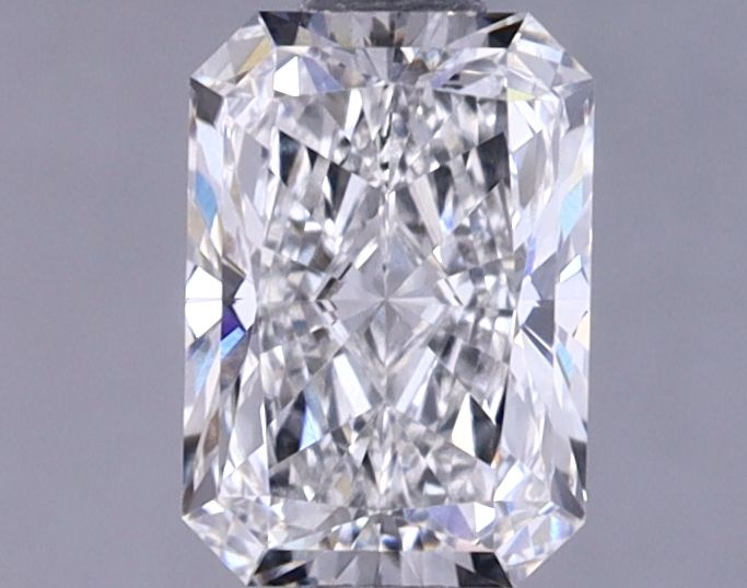 1.05 ct lab-grown Radiant Diamond