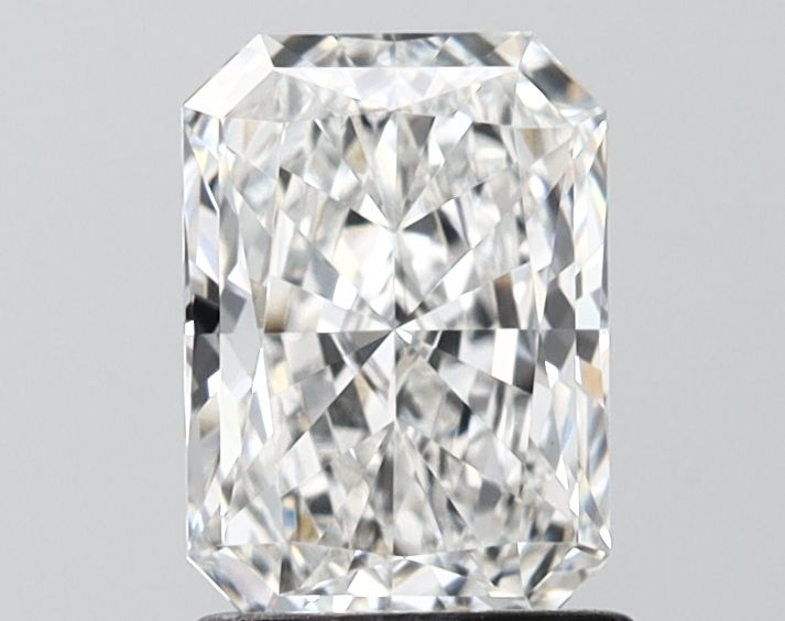 1.38 ct. radiant Lab Grown Diamond front image