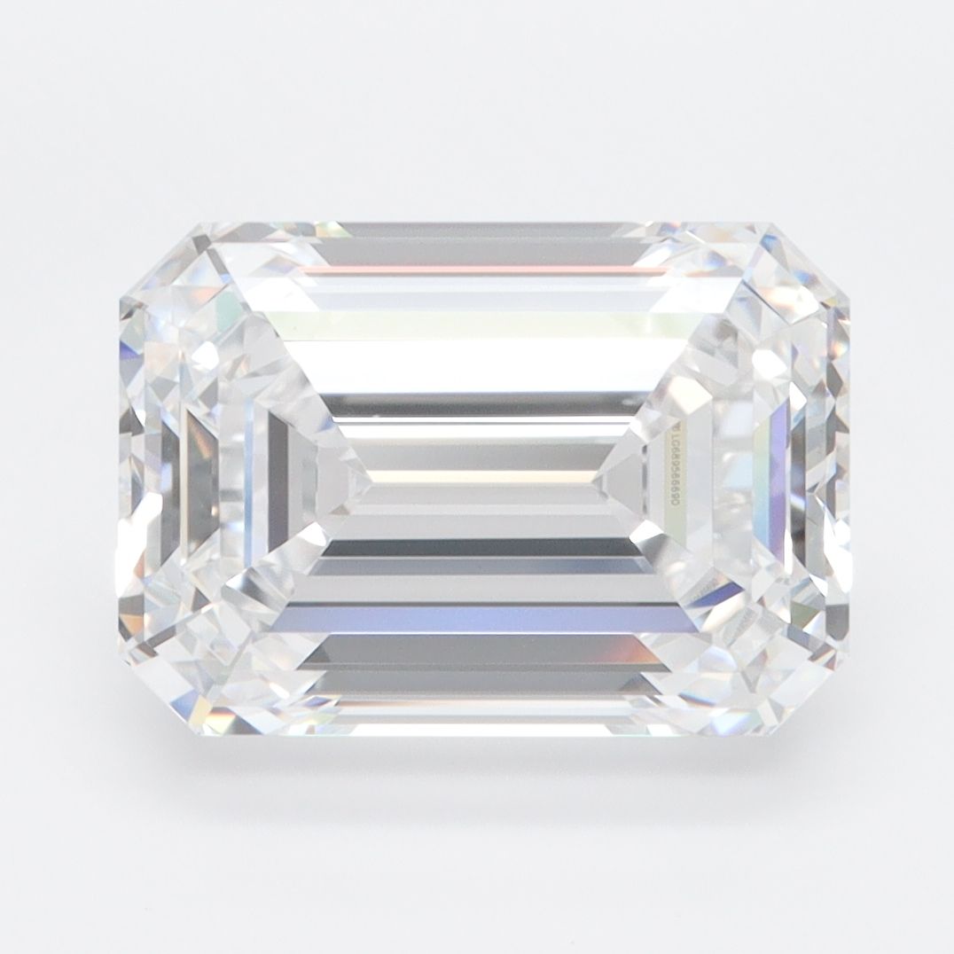 5.00 ct. emerald Lab Grown Diamond front image