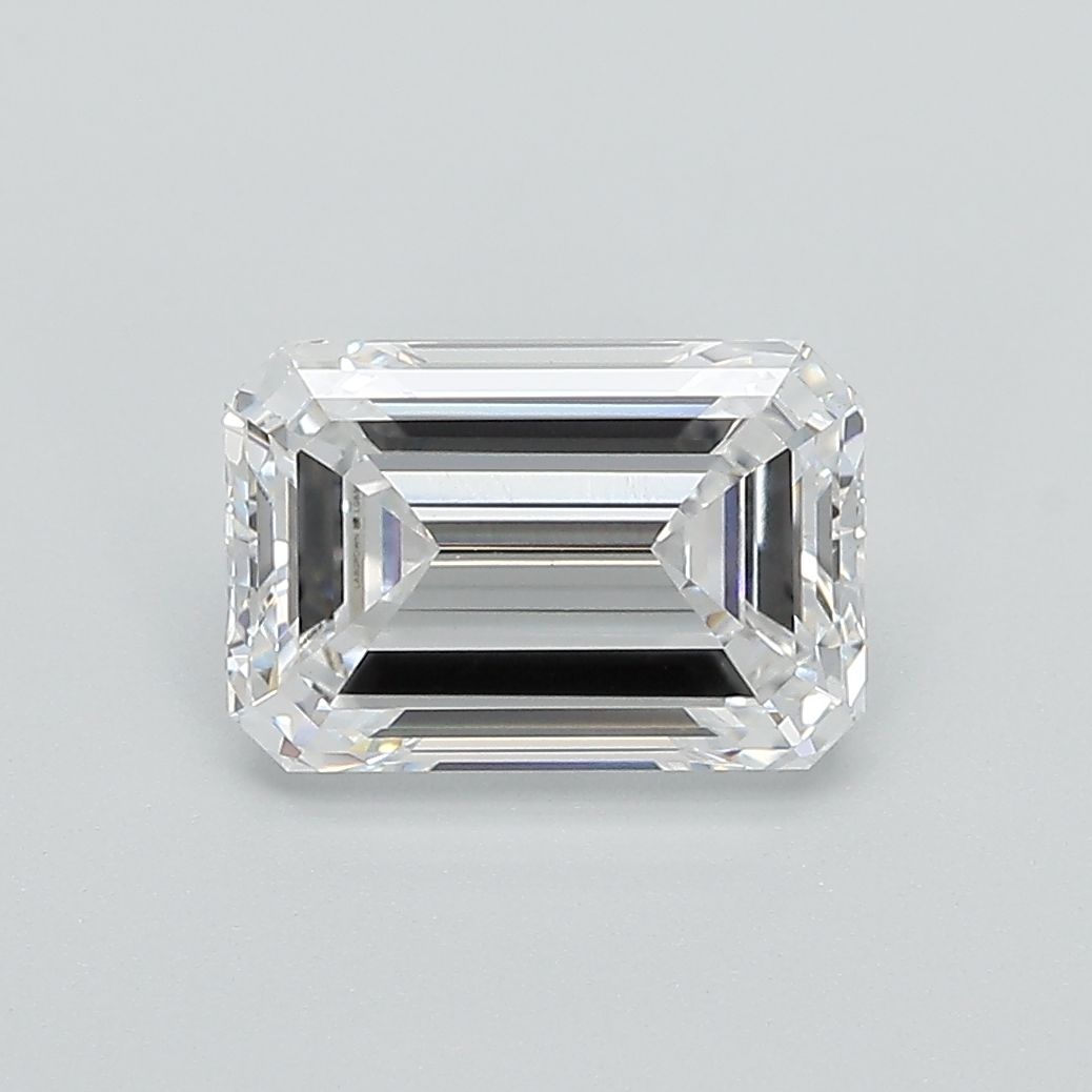 1.65 ct. emerald Lab Grown Diamond front image