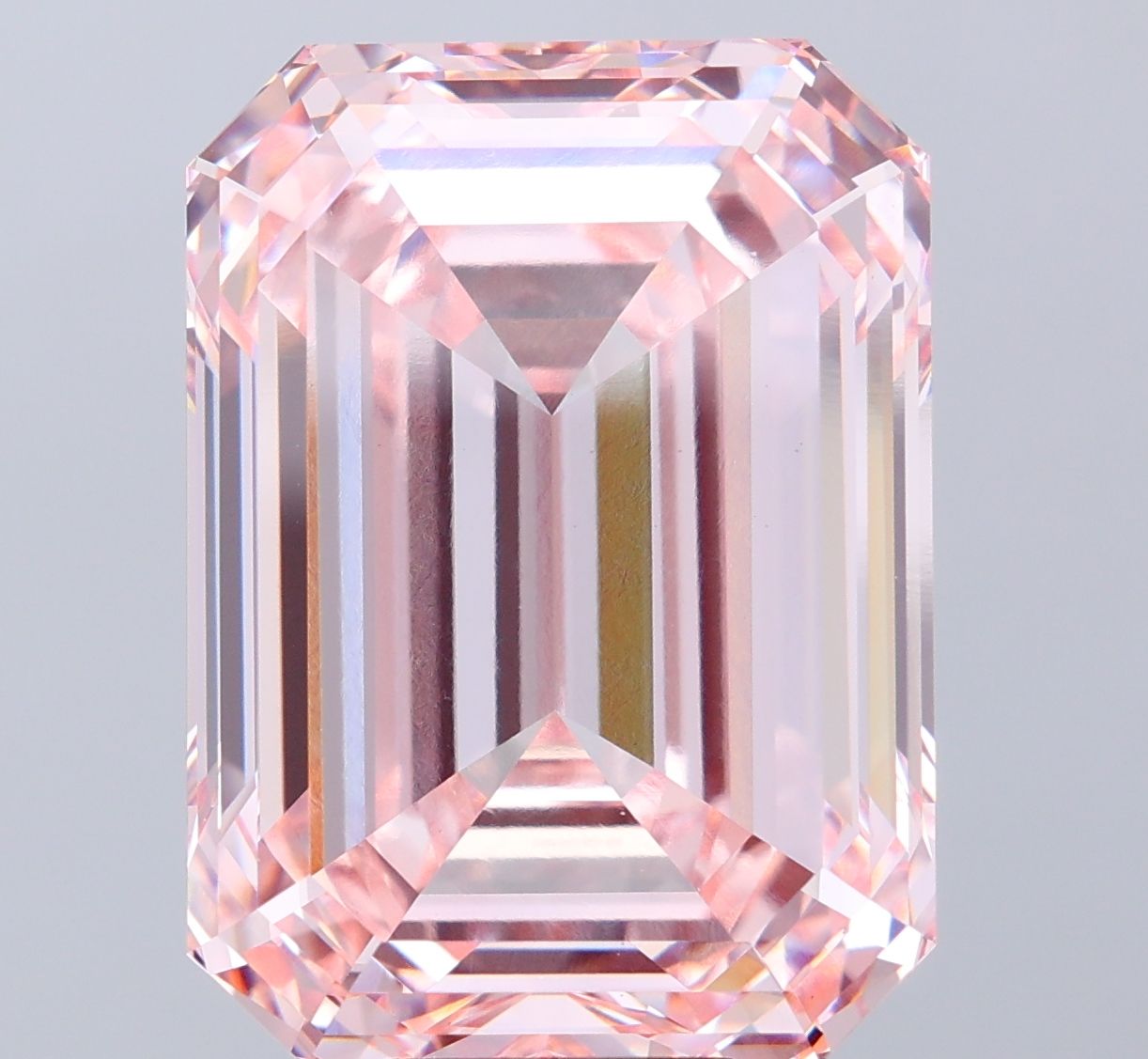 20.78 ct. emerald Lab Grown Diamond front image