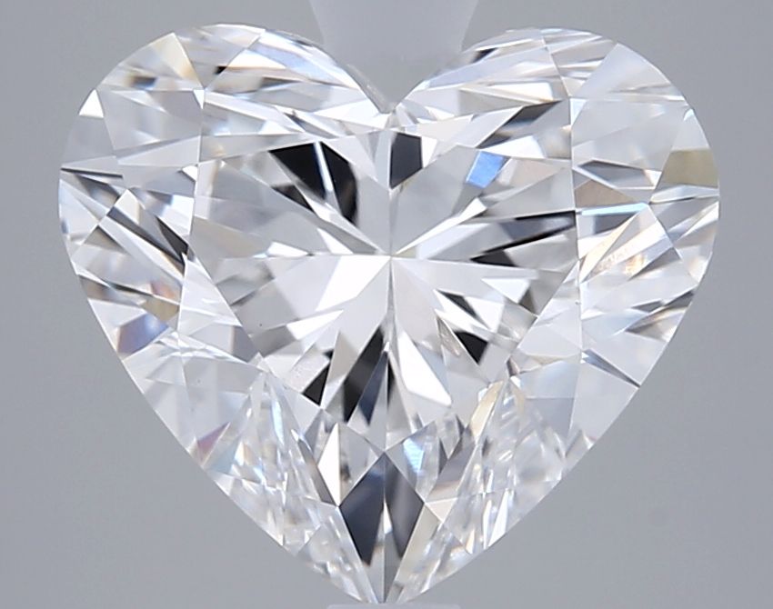 3.04 carat e VVS2 EX Cut IGI heart diamond