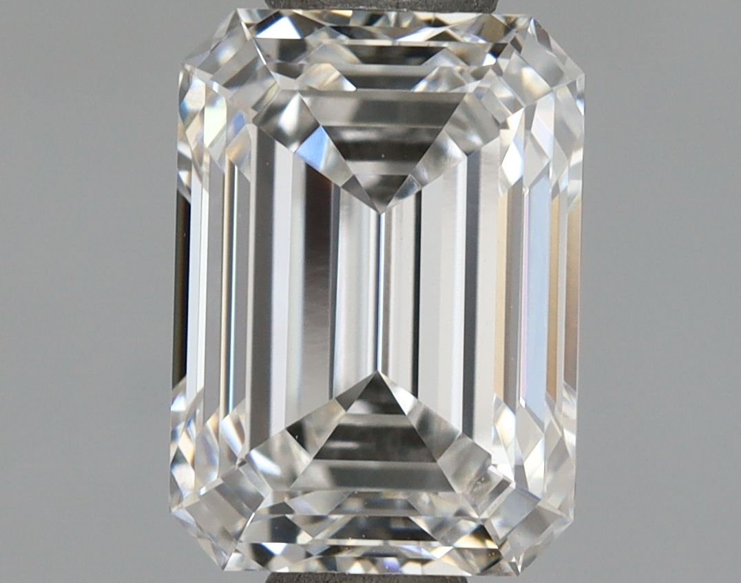 1.54 ct Emerald diamond