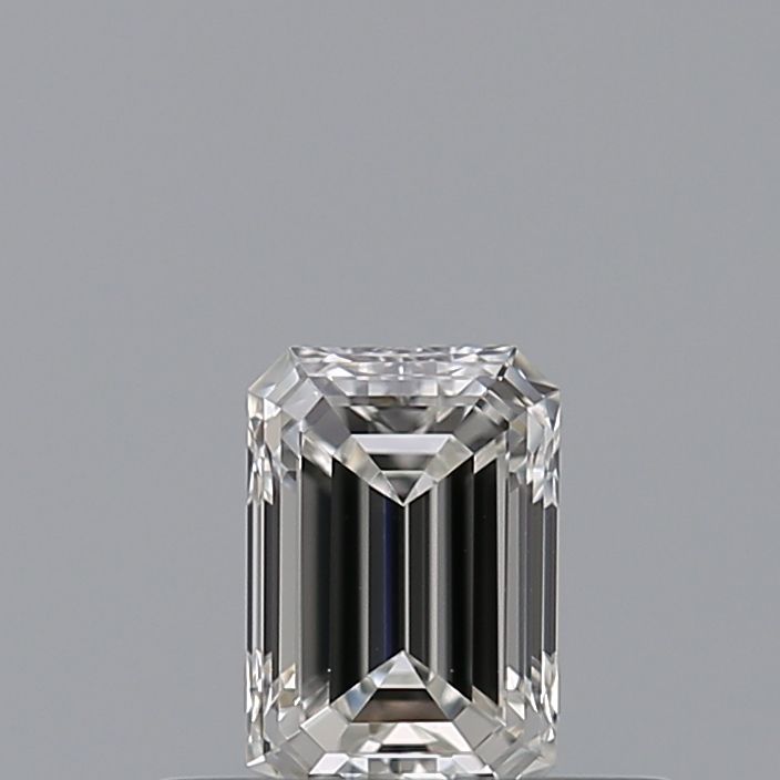 0.31 ct Emerald diamond