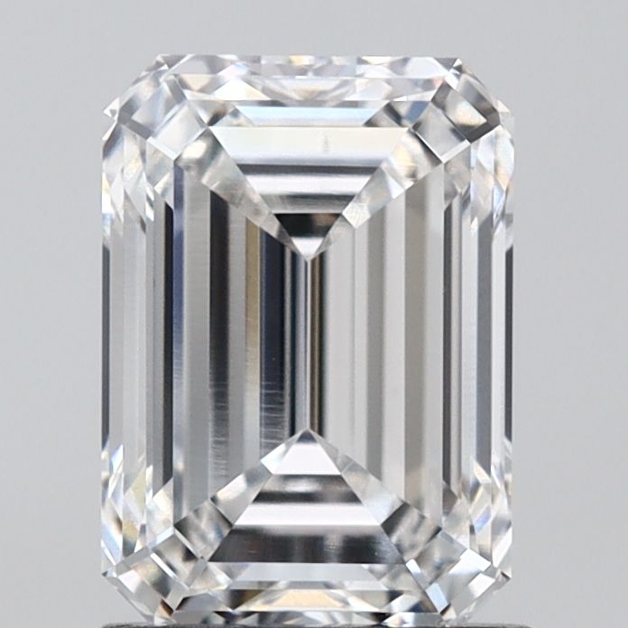 1.52 ct. emerald Lab Grown Diamond front image