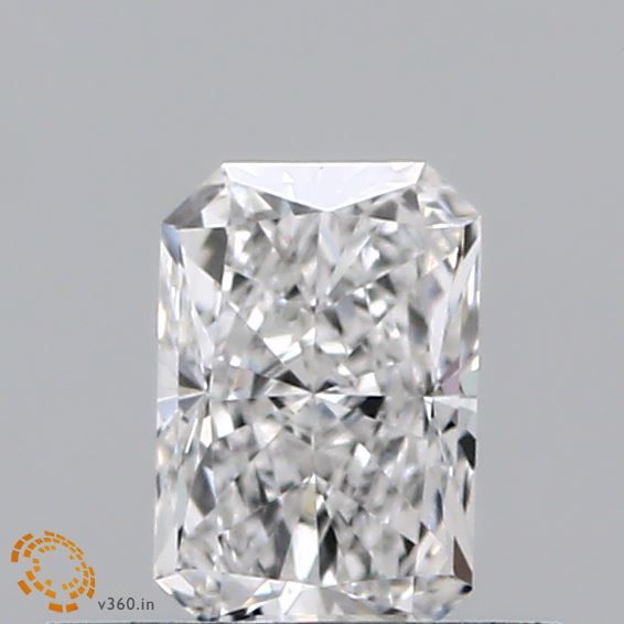 0.36 ct lab-grown Radiant Diamond