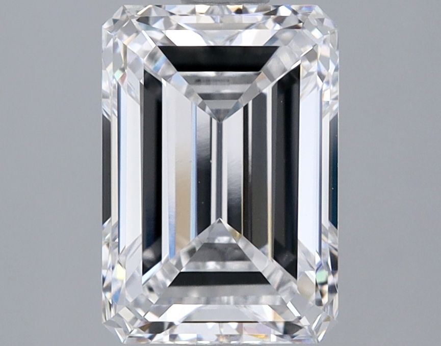2.50 ct. emerald Lab Grown Diamond front image