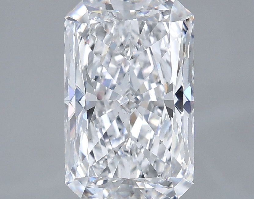 2.50 ct. radiant Lab Grown Diamond front image